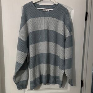 Hollister Men's Blue and Gray Striped Crewneck Sweater